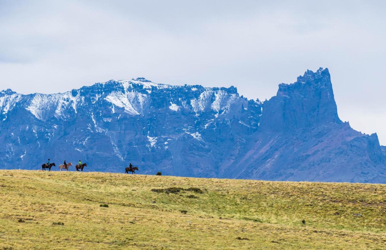 Estancia Cerro Guido Torres del Paine National Park Eksteriør billede