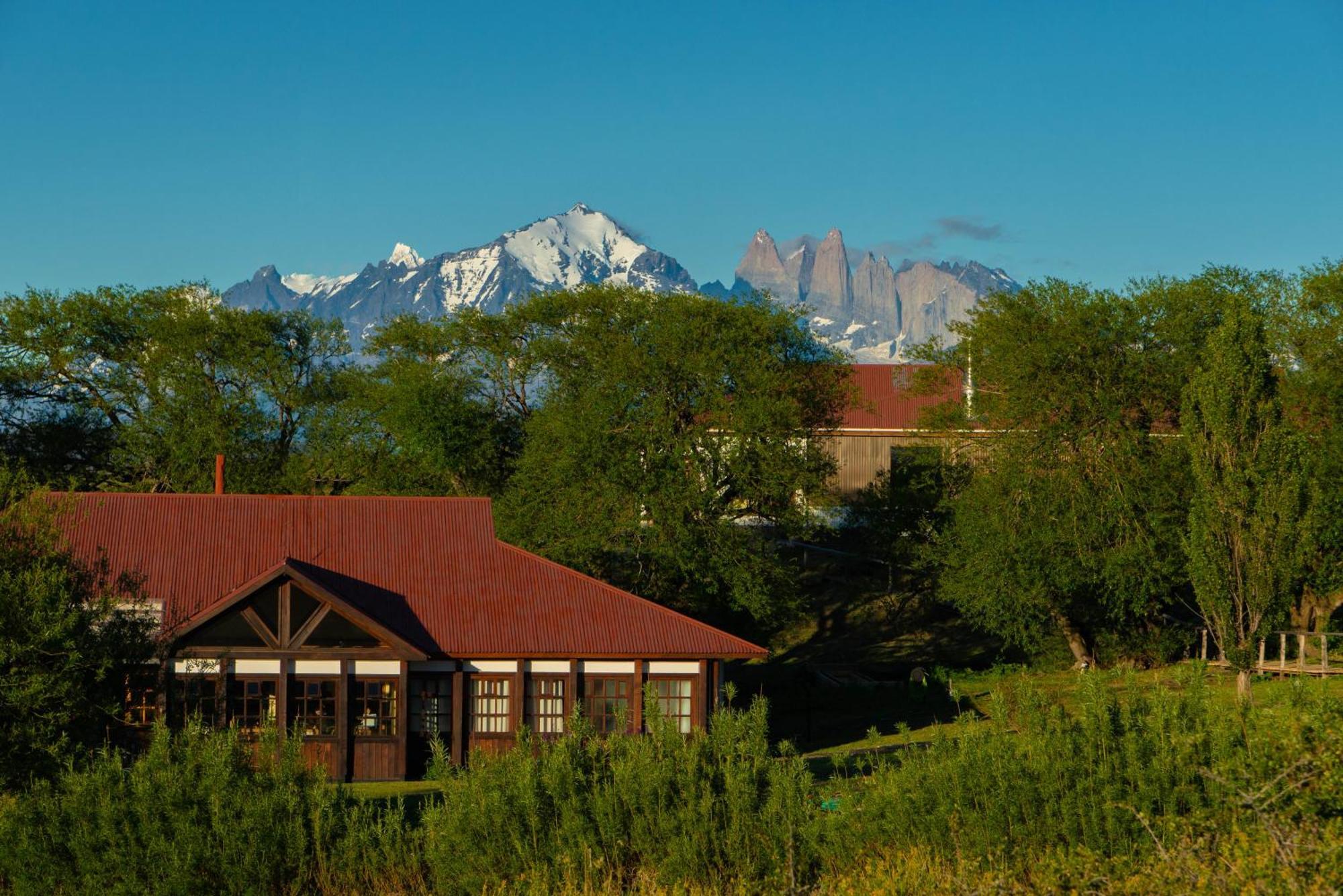 Estancia Cerro Guido Torres del Paine National Park Eksteriør billede